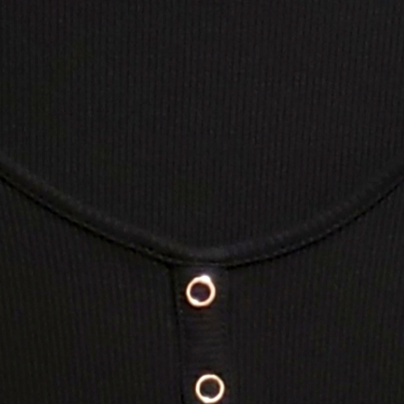 🐈‍⬛ Adorable Black Ribbed Snap Button Short Sleeve Midi Dress - MJ - Picture 5 of 7